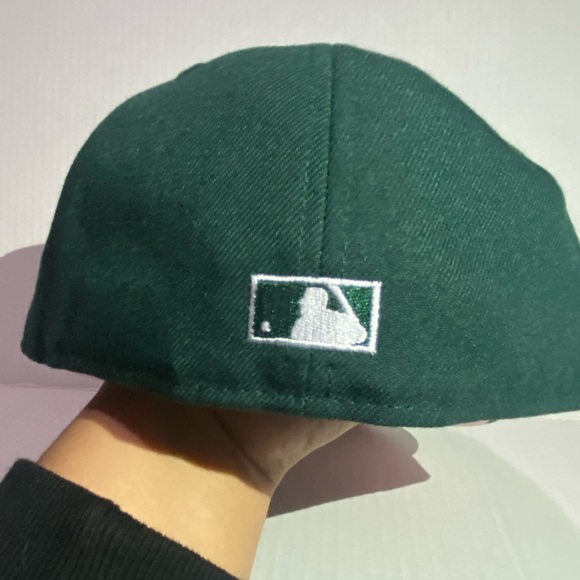 Chicago Cubs Green Cap Fitted 7 1/4 - Picture 2 of 5